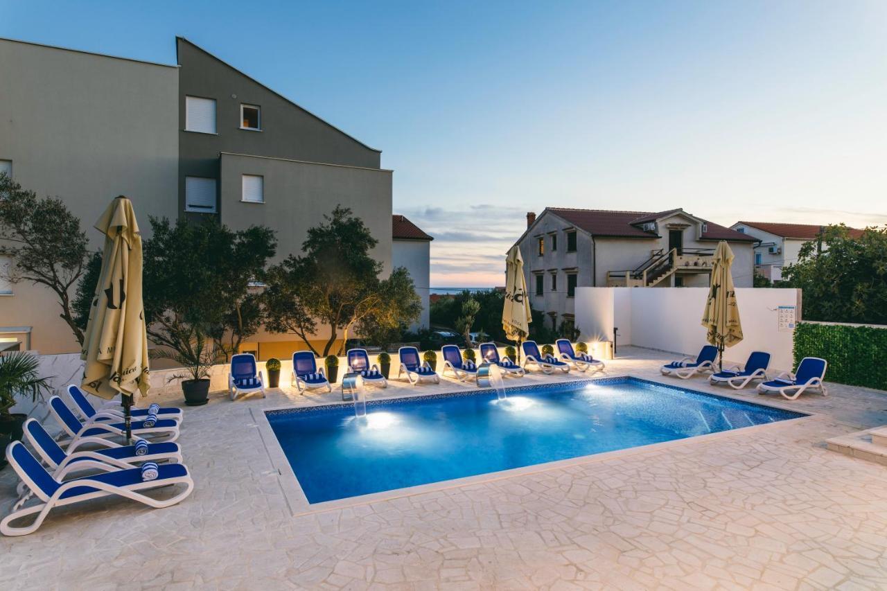 Villa Royal Новаля Екстер'єр фото