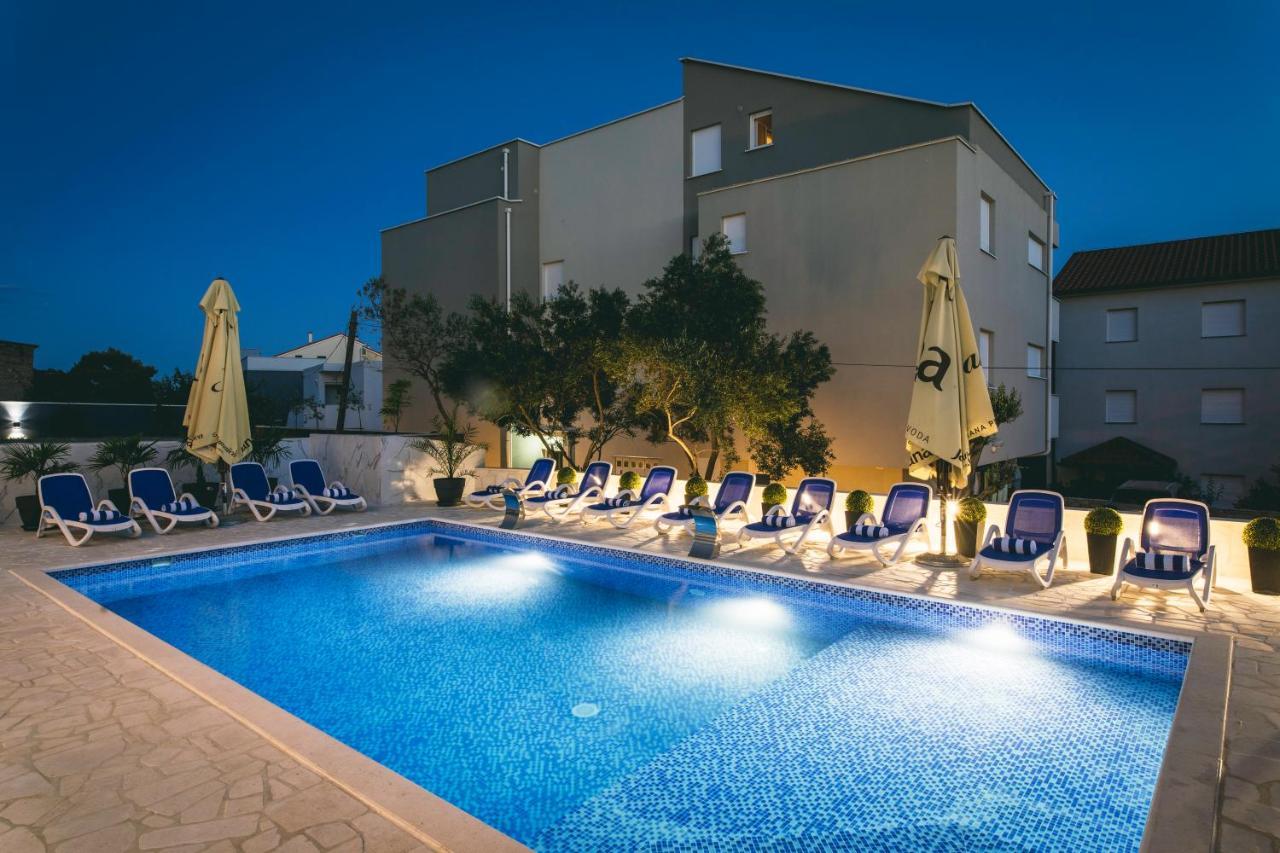 Villa Royal Новаля Екстер'єр фото